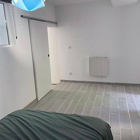Ferienwohnung Le Cosy - T2 Avec Petite Cour Dans Centre Historique De Nérac Exterior foto