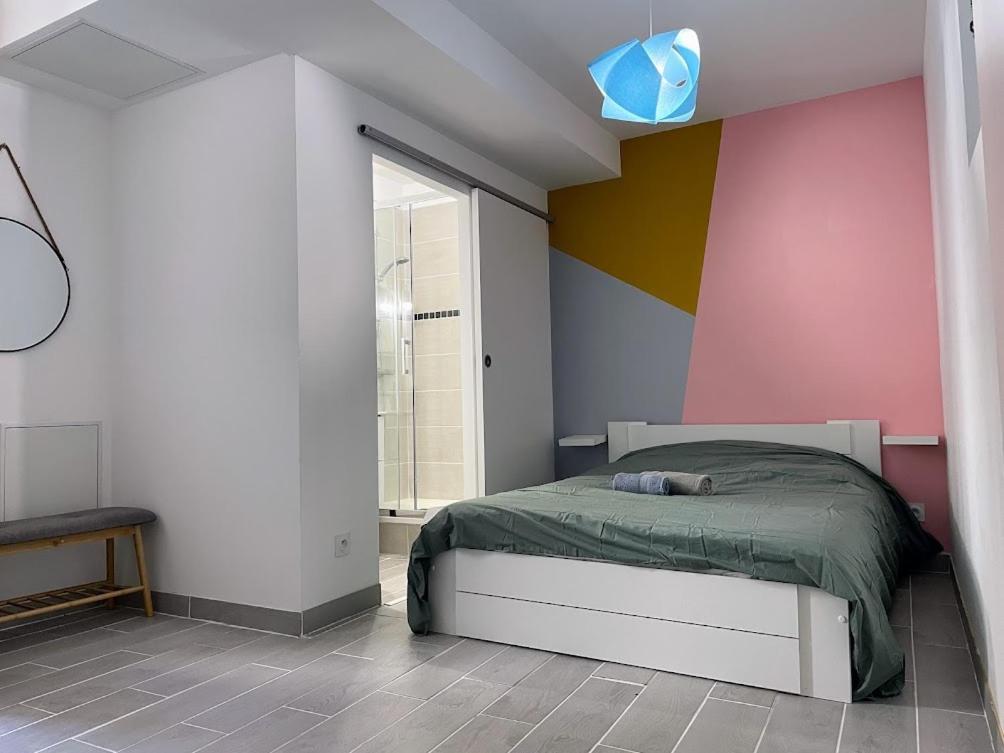 Ferienwohnung Le Cosy - T2 Avec Petite Cour Dans Centre Historique De Nérac Exterior foto